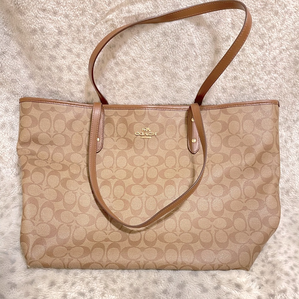 Large Coach tote bag